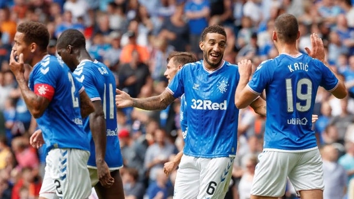 Футболисты «Рейнджерс»