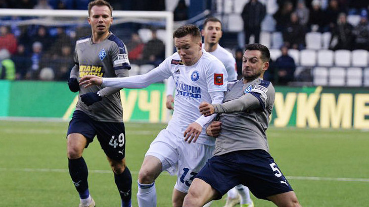 «Оренбург» — «Крылья Советов»: фото матча прошлого сезона