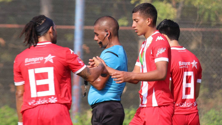 Футболисты «Реал Эстели»