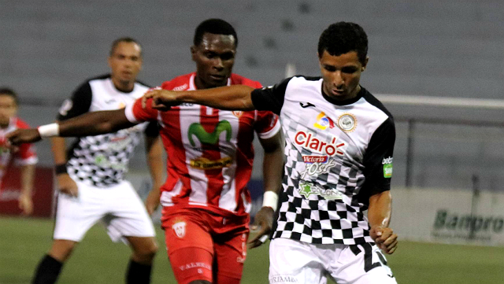 «Реал Эстели» — «Дирианген»