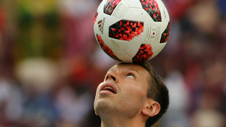 Команда Смолова на восемь очков оторвалась от зоны вылета