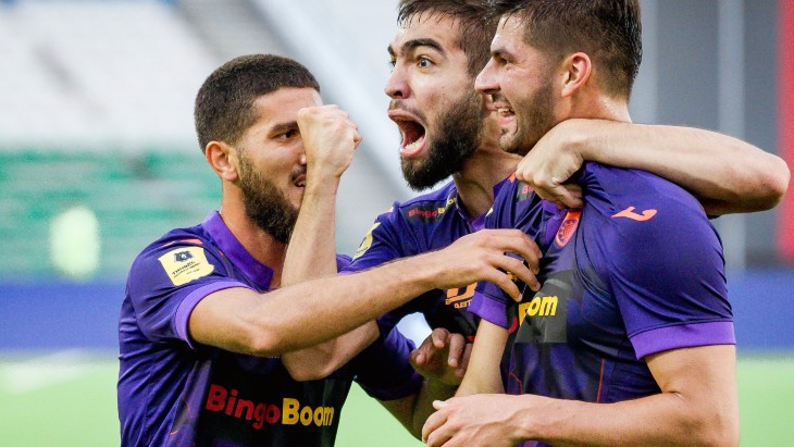 Футболисты «Уфы»