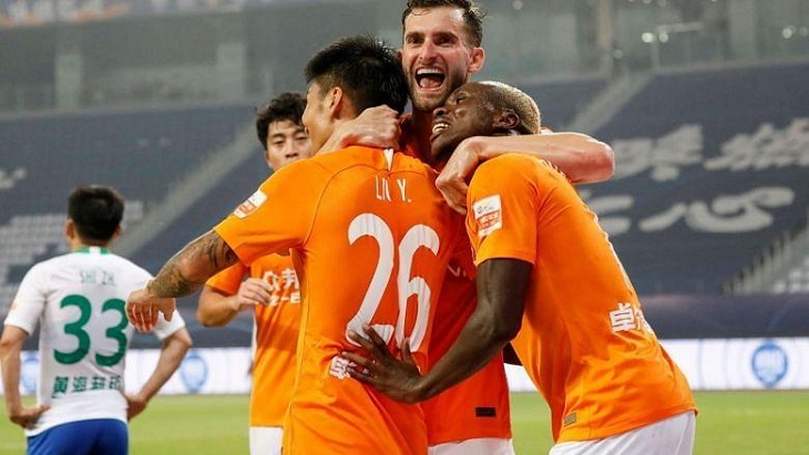 «Ухань Чжоэр» входит в топ-3 чемпионата