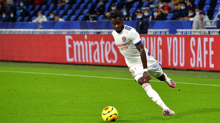 «Лион» идет на 10-м месте