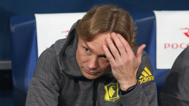 Валерий Карпин