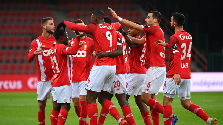 «Стандард»