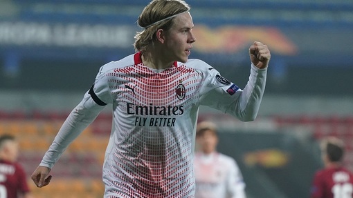 Милан — Парма. Прогноз и ставка на матч Прогноз на матч Милан — Парма