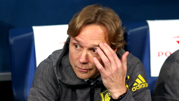 Валерий Карпин