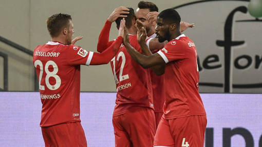 Прогноз на матч Фортуна Д — Гройтер Фюрт