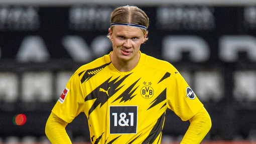 Прогноз на матч Боруссия Д — Аугсбург