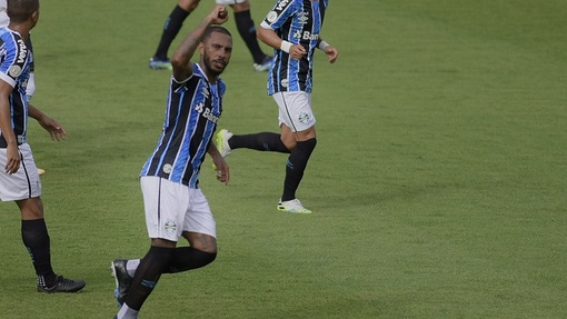 Прогноз на матч Гремио — Сантос