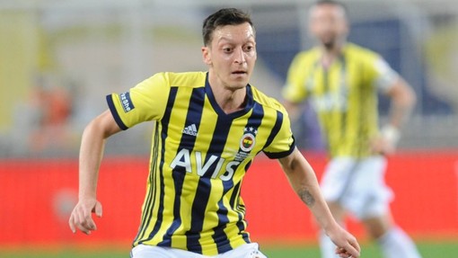 Фенербахче — Антальяспор. Прогноз и ставка на матч Прогноз на матч Фенербахче — Антальяспор