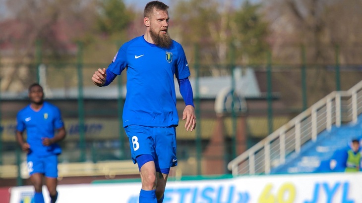 «Жетысу» находятся над зоной вылета