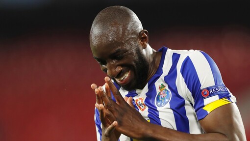 Прогноз на матч Порту — Фамаликан