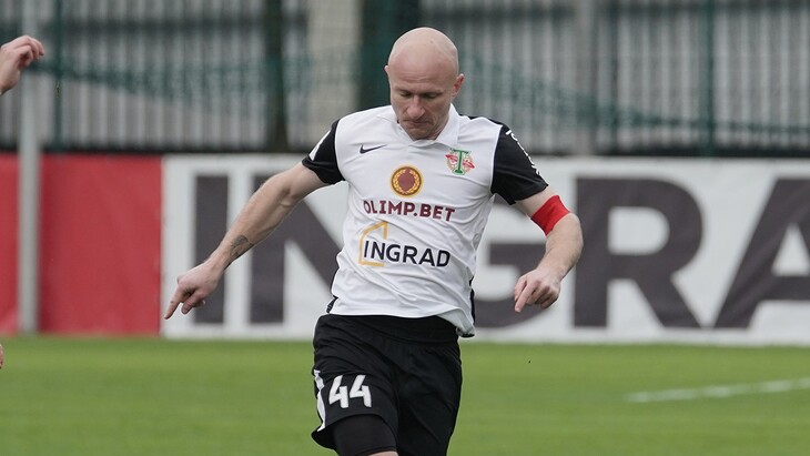 Артем Самсонов