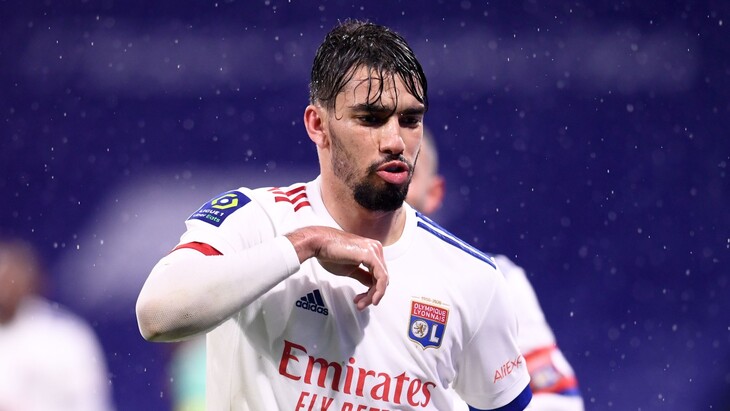 Лукас Пакета