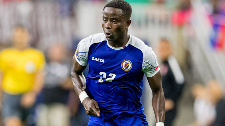 Алекс Кристиан (Гаити) выступает в казахском «Атырау»