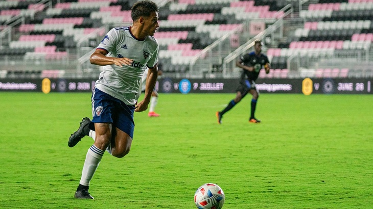 «Ди Си Юнайтед» не проигрывает три матча кряду