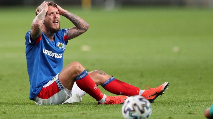 «Линфилд» начинает выступления в Лиге чемпионов