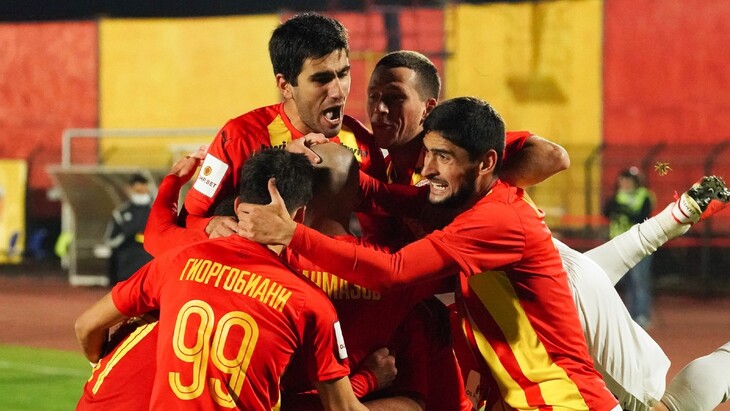 Игроки «Алании»