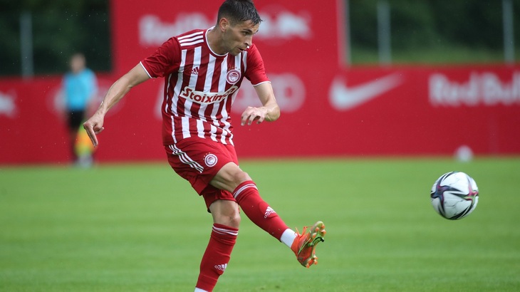 «Олимпиакос» выиграл первый матч со счетом 1:0