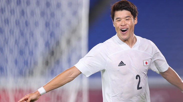 Япония выиграла все матчи в группе