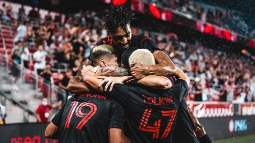 Прогноз на матч Нью-Йорк Ред Буллс — Нью-Инглэнд Революшн