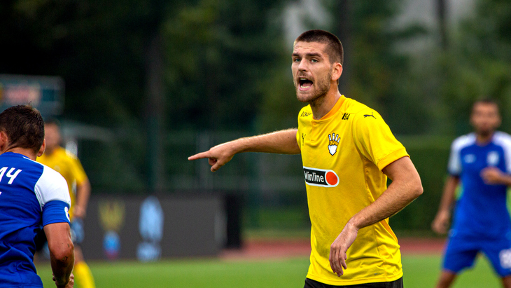 «Красава» — клуб известного футбольного блогера Жеки Савина