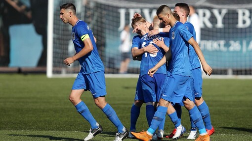 Звезда С-Пб — Ленинградец. Прогноз и ставка на матч Прогноз на матч Звезда С-Пб — Ленинградец