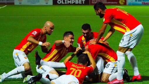 Прогноз на матч Велес — Алания