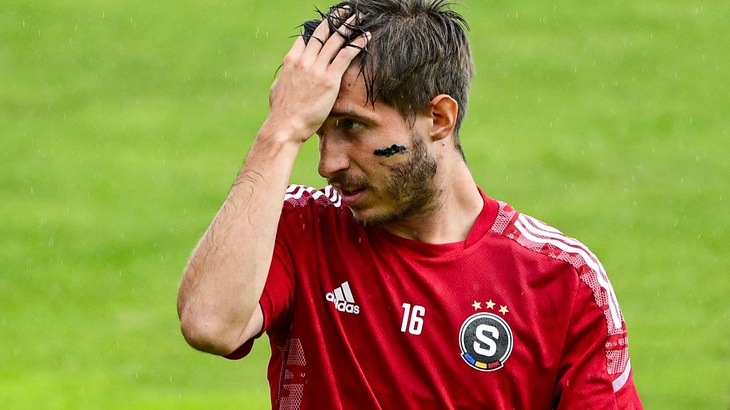 «Спарта» Прага вылетела в ЛЕ из ЛЧ