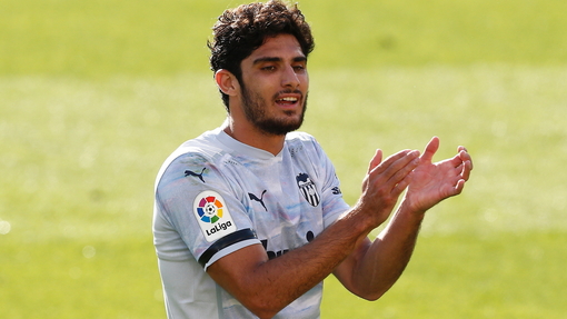 Прогноз на матч Севилья — Валенсия