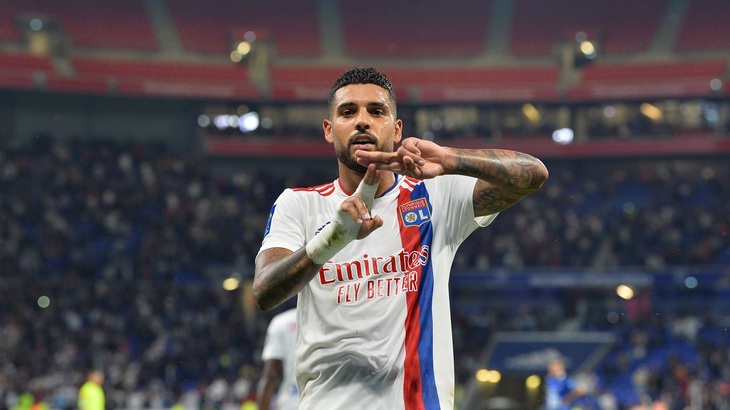 «Лион» идет на шестом месте