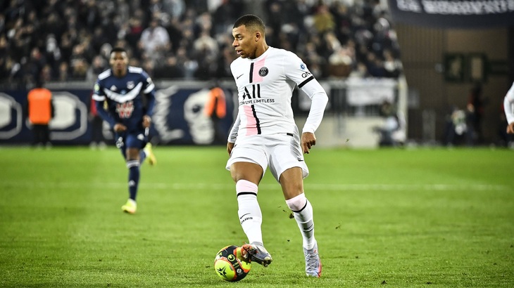 ПСЖ лидирует в Лиге 1