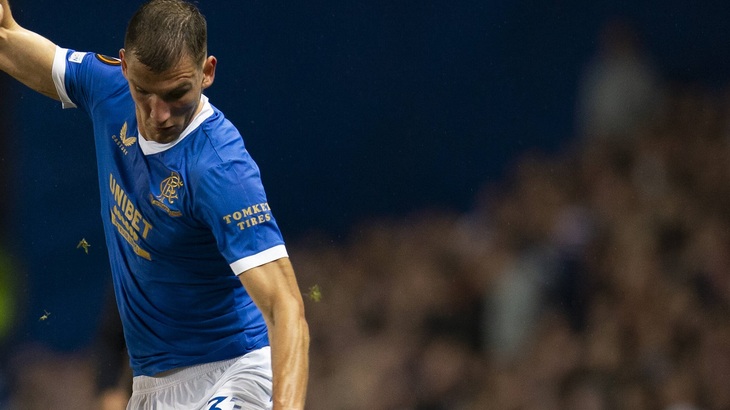 «Рейнджерс» идет на третьем месте в группе