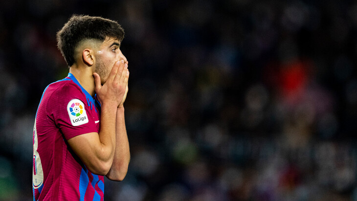 «Барса» одержала лишь одну победу в пяти предыдущих матчах на своем поле