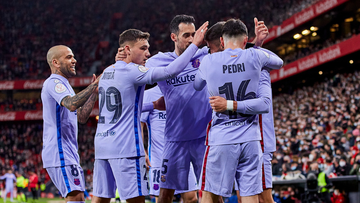 В 11-ти предыдущих матчах «Барселона» одержала лишь три победы