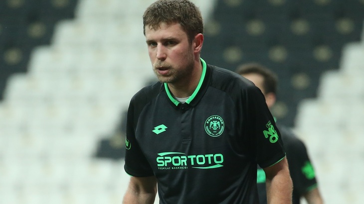 «Коньяспор» идет на втором месте