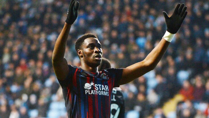 Элайджа Адебайо