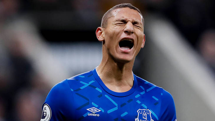 «Эвертон» проиграл девять из 11-ти предыдущих матчей в АПЛ