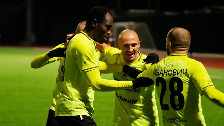 Дембо Дарбо