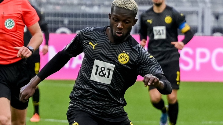 «Дортмунд» идет на втором месте