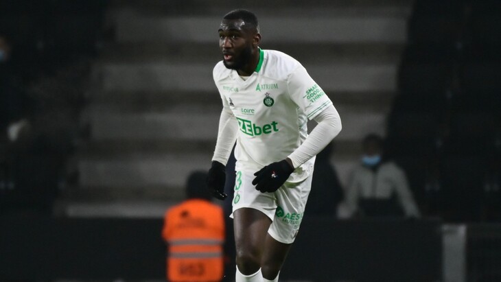 Микаэль Над