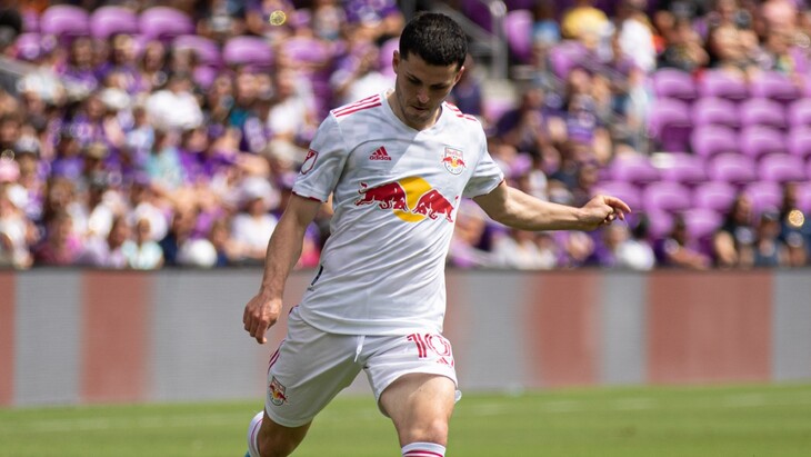 Льюис Морган