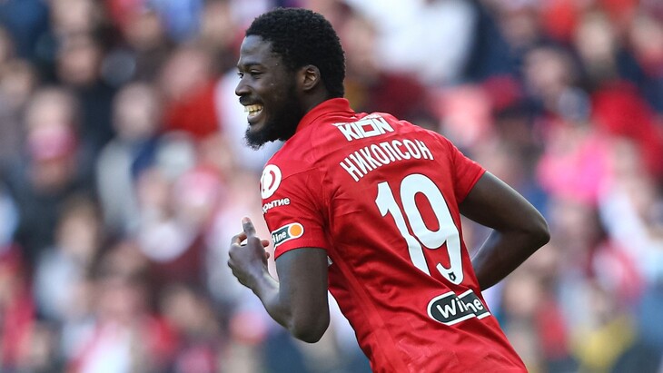 Шамар Николсон