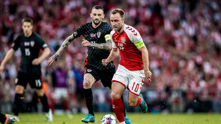 Дания выиграла у Австрии в первом матче со счетом 2:1