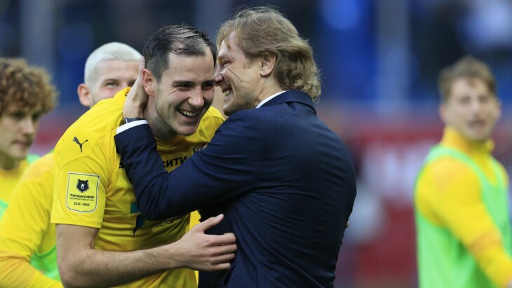 Валерий Карпин