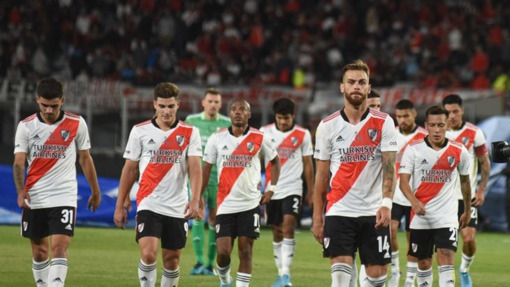 Велес Сарсфилд — Ривер Плейт. Прогноз и ставка на матч Прогноз на матч Велес Сарсфилд — Ривер Плейт