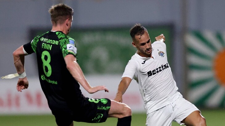 Фрагмент матча «Хибернианс» — «Левадия»