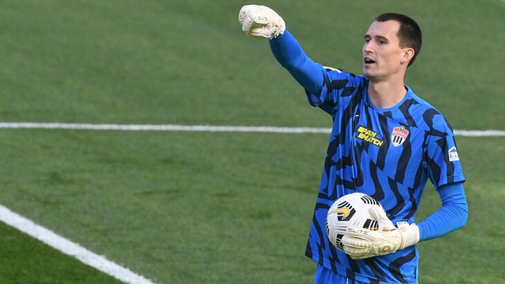 Илья Лантратов